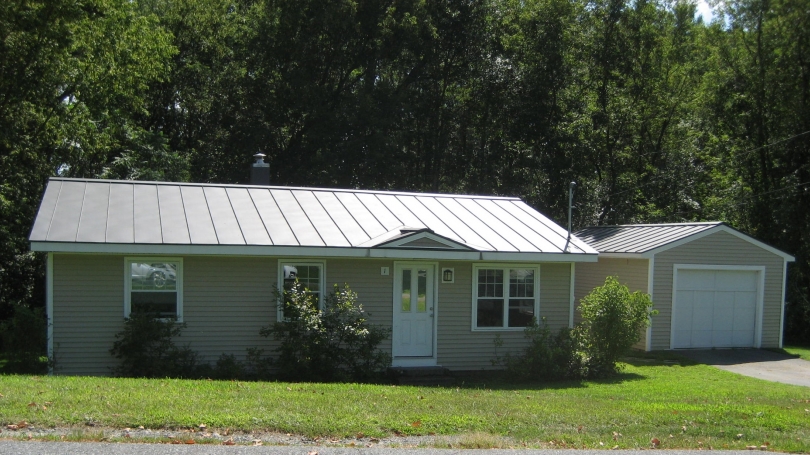 Exterior image of 1 Fletcher Circle, Hanover
