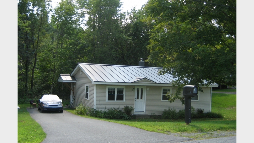 5 Fletcher Circle exterior
