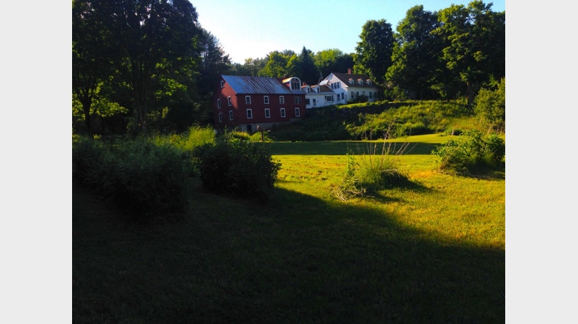 185 Elm Street Norwich Vt view of house