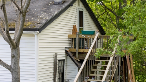 Apartment Porch and exterior stairs