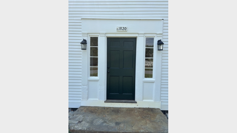 1_front_door_resize