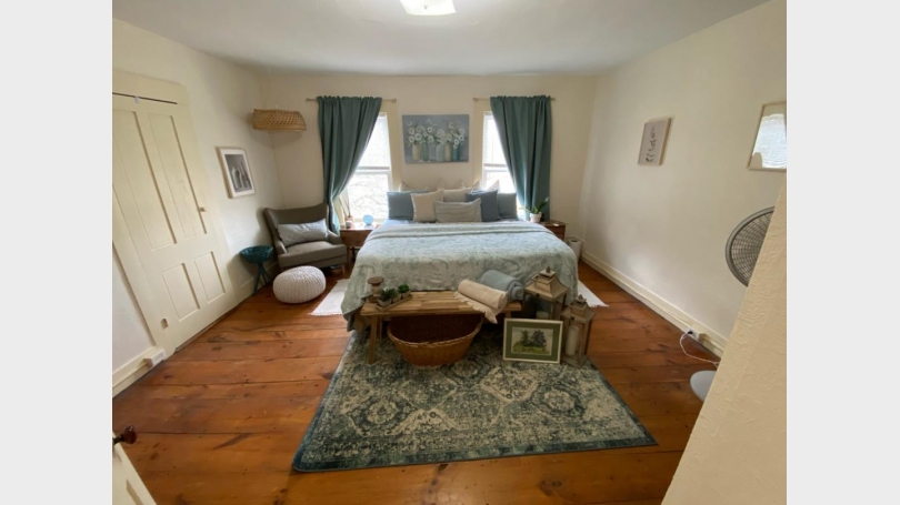 1st bedroom