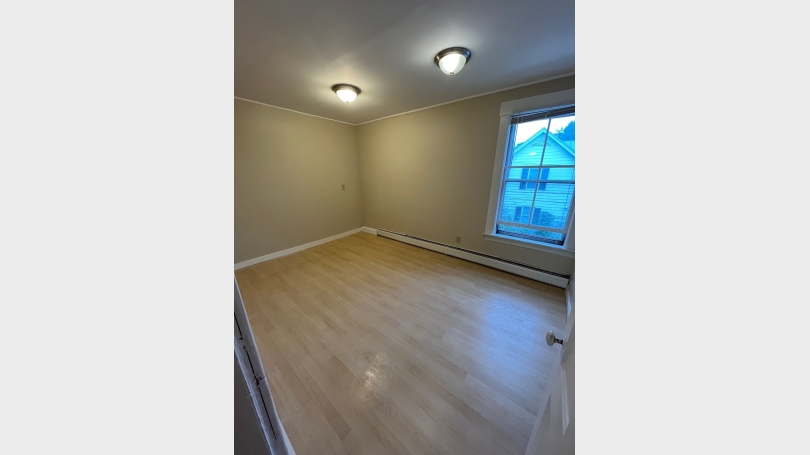 Medium Bedroom