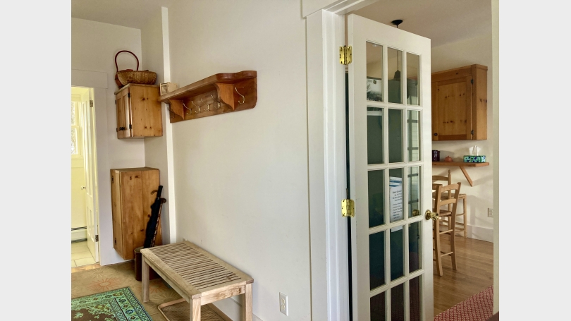 Mudroom w.half bath to kitchen