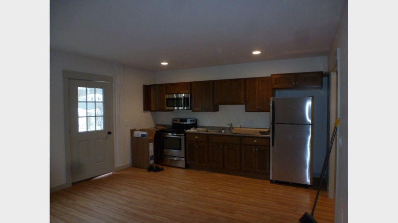 Apt 10 Kitchen