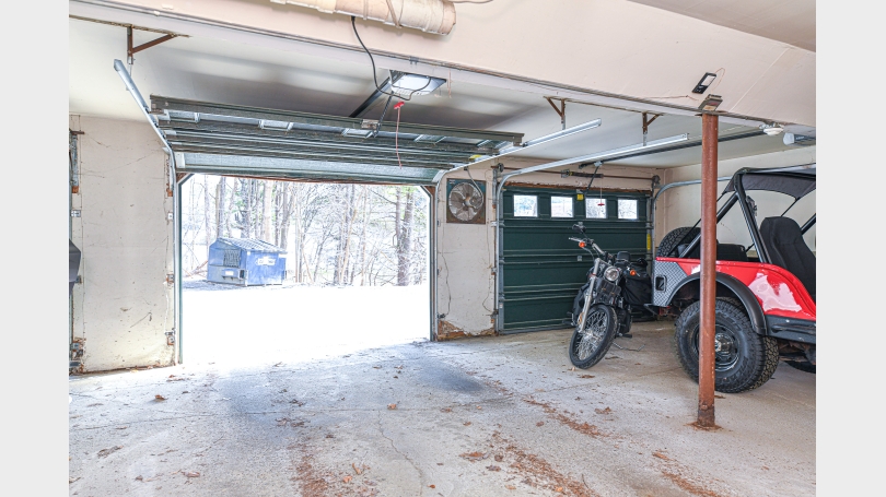 One Car garage 