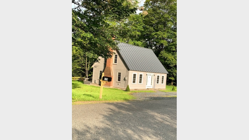 Historic two bedroom fully-renovated Cape Cod house Historic two bedroom fully-renovated Cape Cod house