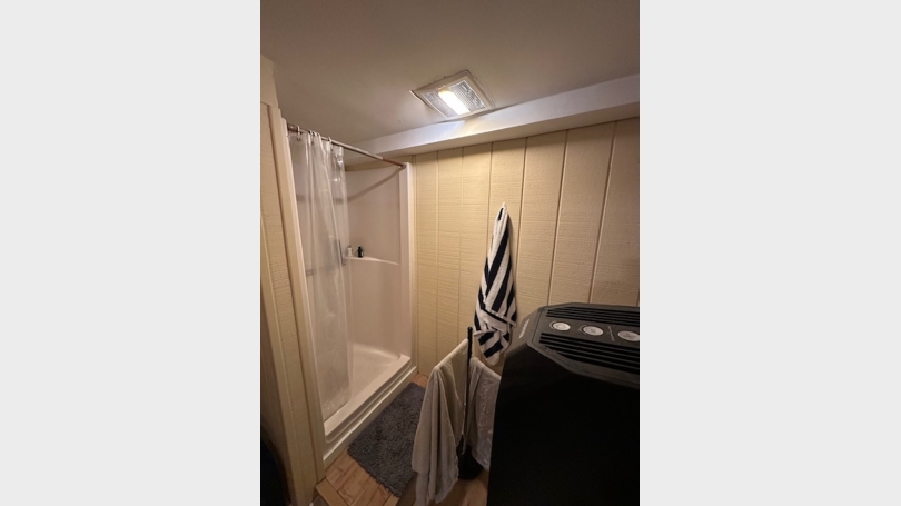 Shower / Laundry Room