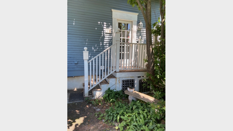 side entrance