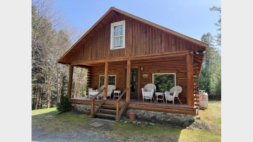 37 Maple Road