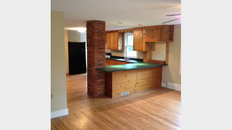 Dining/Kitchen