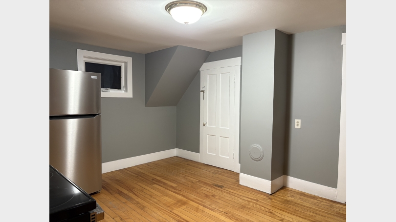 Kitchen (Alternate Angle)
