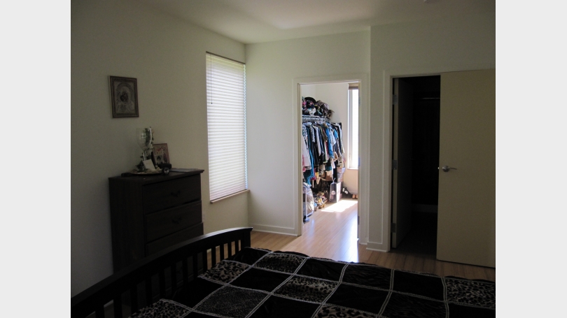 MASTER BED 7 W/CLOSET