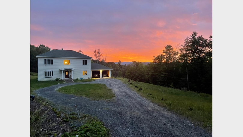 3 Bed and 2.5 Baths