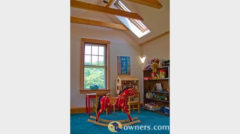 429 River Road upstairs