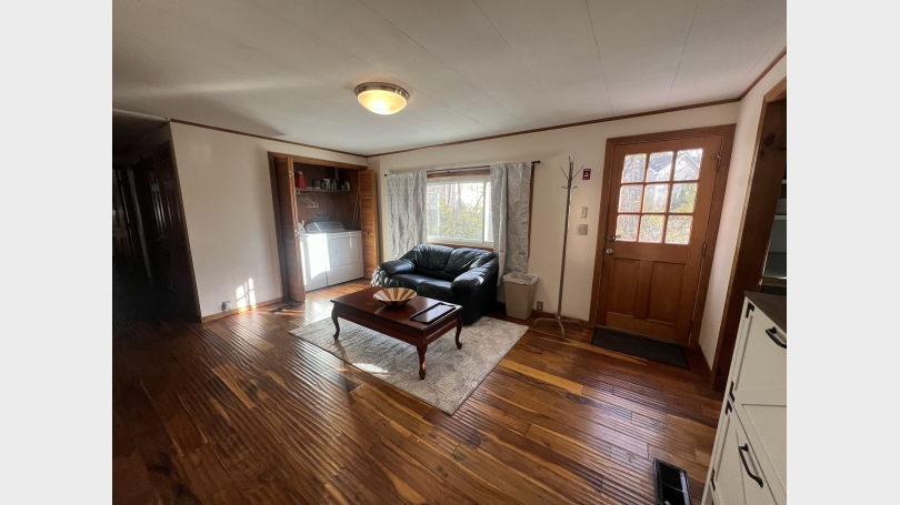 10 M sitting room